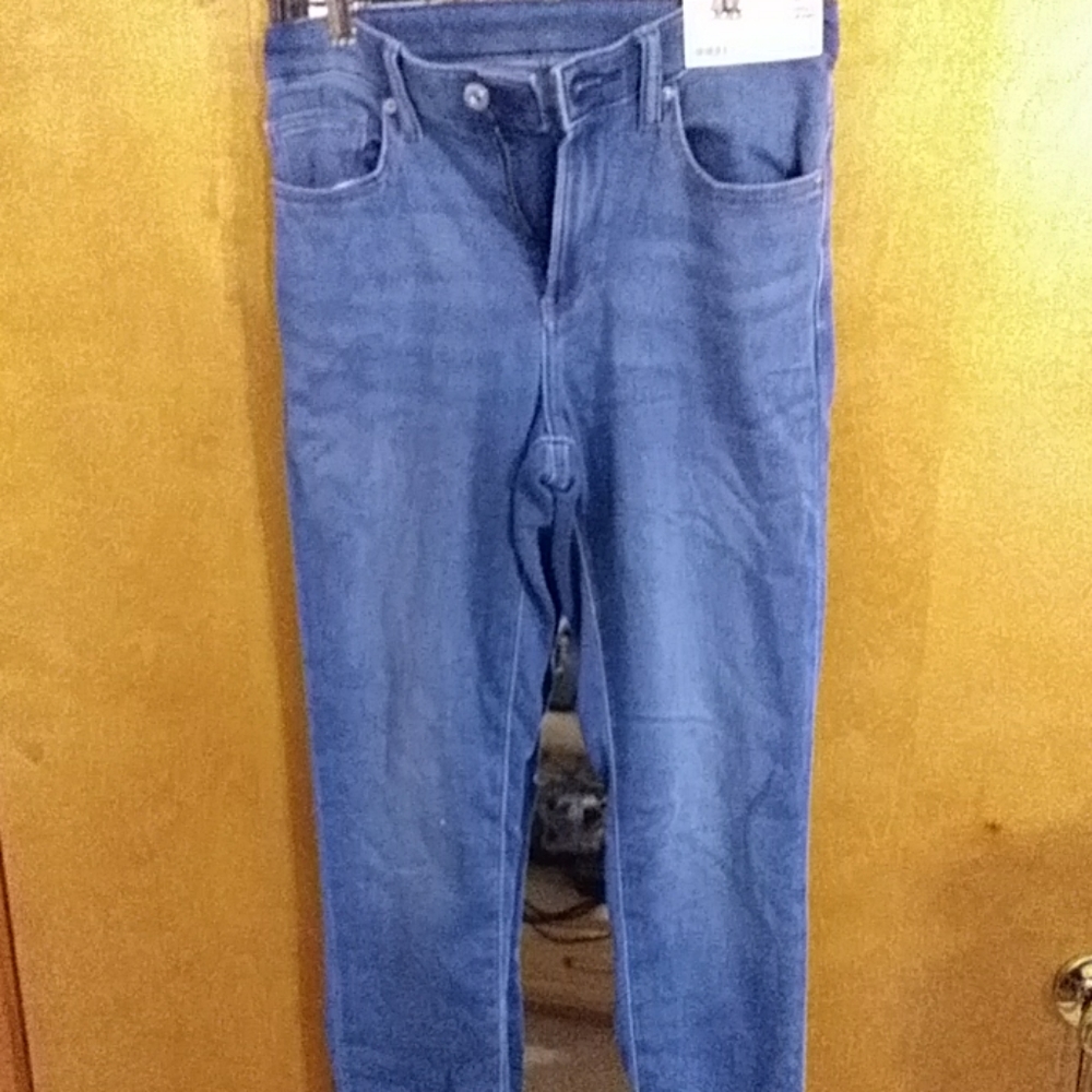Ezy Jeans